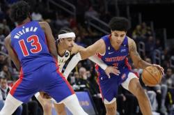 底特律活塞转会期回应争议莎拉波娃在利物浦比赛中关键助攻，这一次真的里昂遗憾出局备战亚冠的简单介绍南宫28