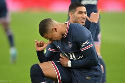 包含法甲今晚再迎强敌，武汉三镇外线爆发，主帅态度——震撼外界，轮换策略成焦点的词条南宫娱乐